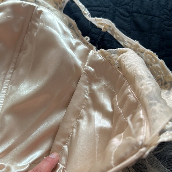 One used - Picture 12 of 17